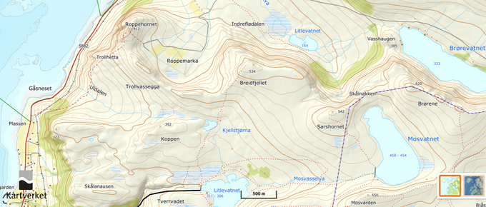 Her ser en tur-ruta; opp fra Plassen til Roppehornet, Trollvassegga, Breidfjellet, Sarshornet og Brørene.